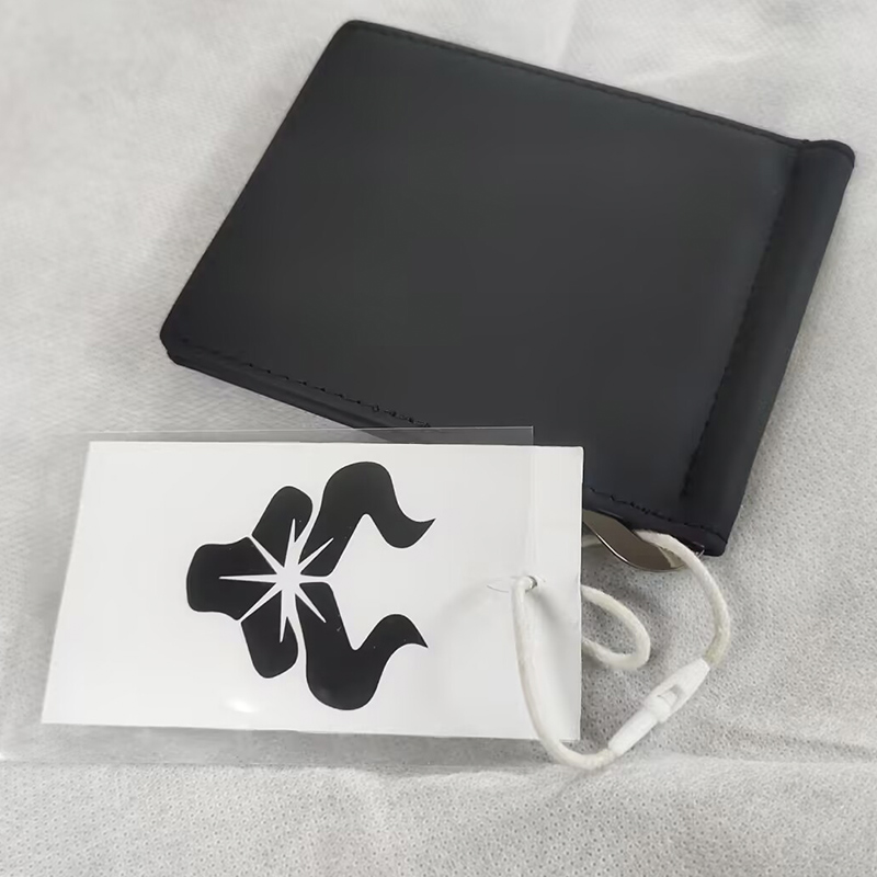 100%本革メンズスリム財布 マネークリップ付き RFIDブ - Money Clip Slim のレビューと価格