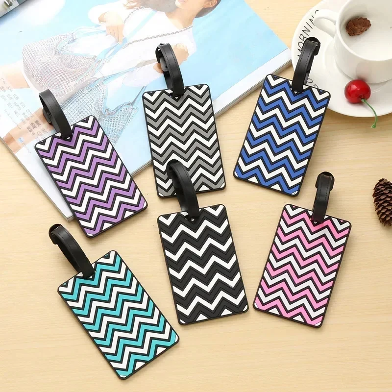 幾何学的な荷物タグ女性男性 PVC 手荷物名札スーツケース住 - Men Accessories Name のレビューと価格